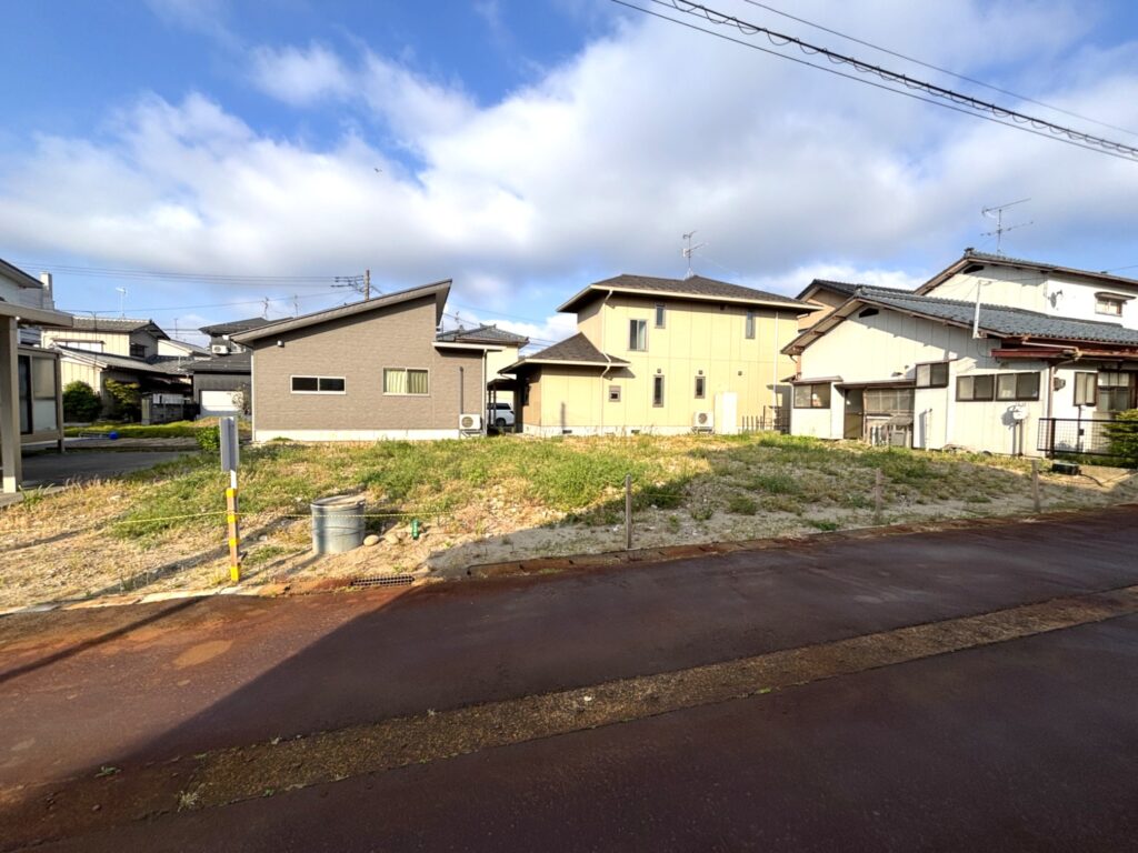 西町　売地
