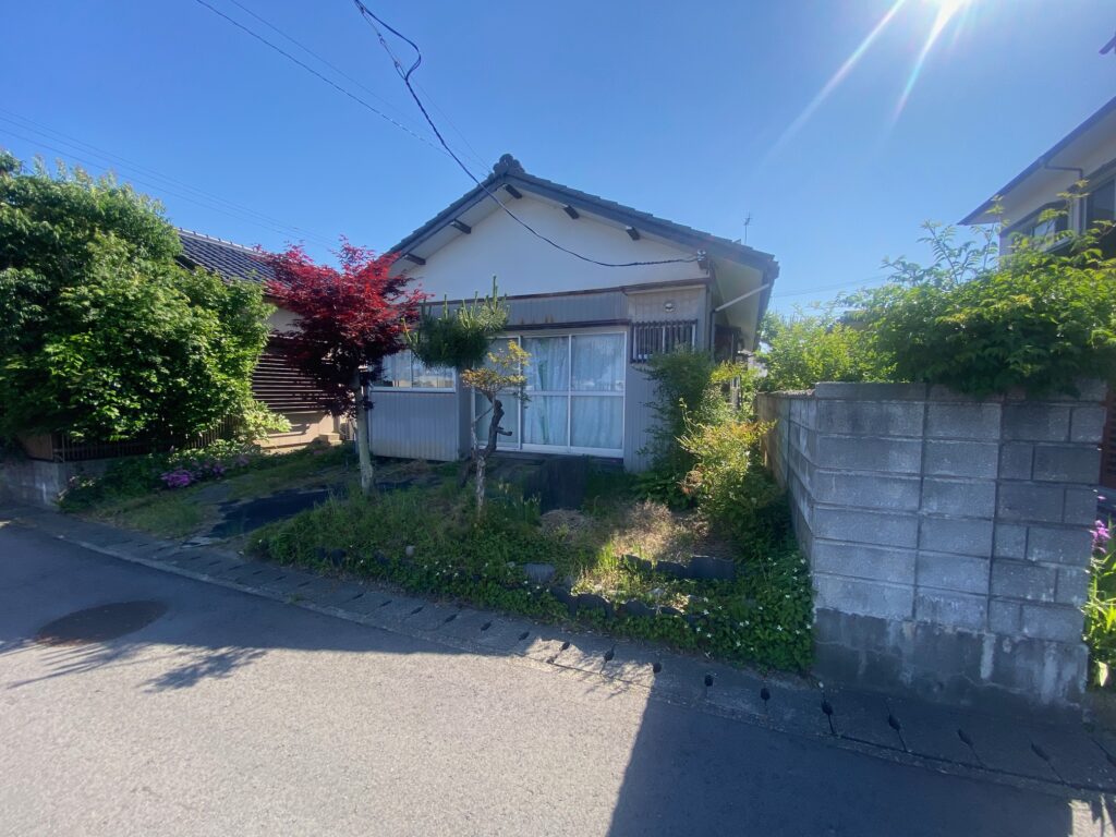 山二ツ3丁目　売地