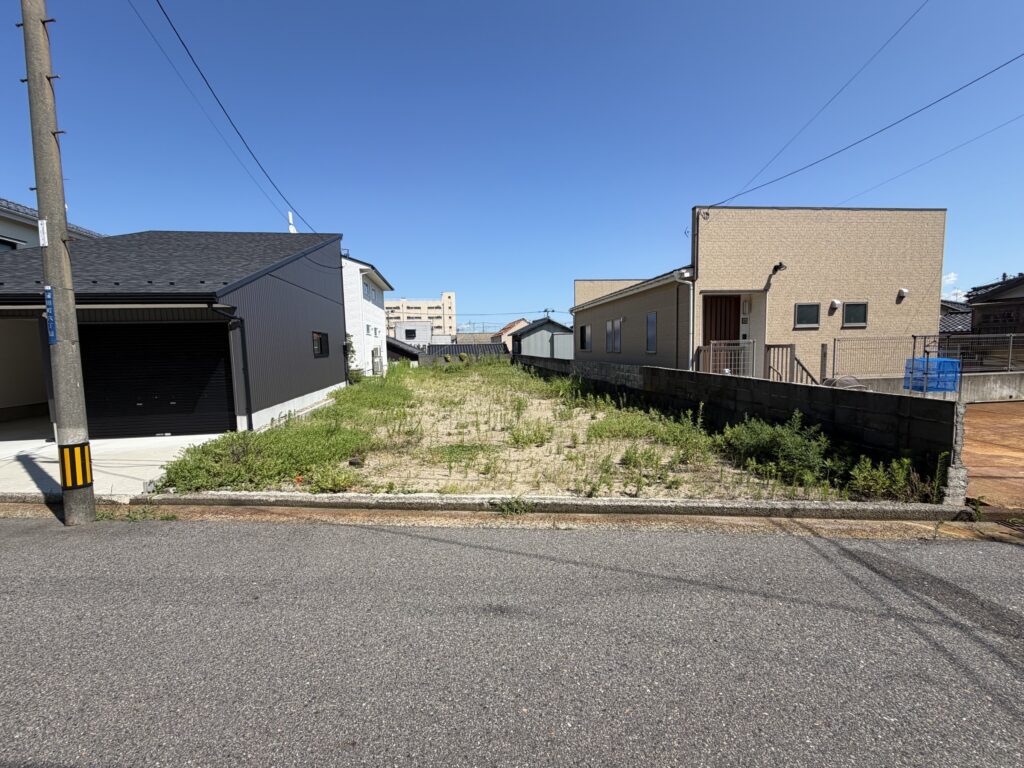 窪田町6丁目　売地