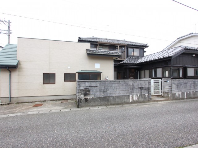 五十嵐中島5丁目 中古住宅
