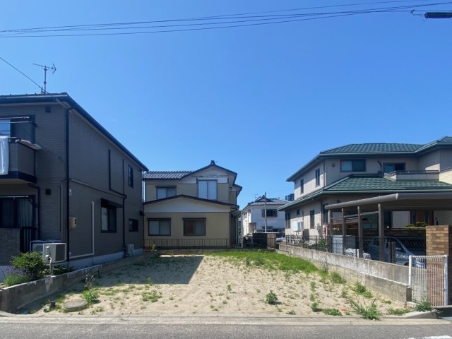 鐙西２丁目　売地