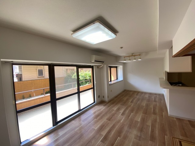 ダイアパレス女池上山 104号室