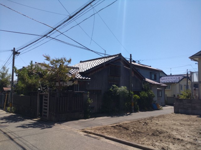 学校町通3番町 売地